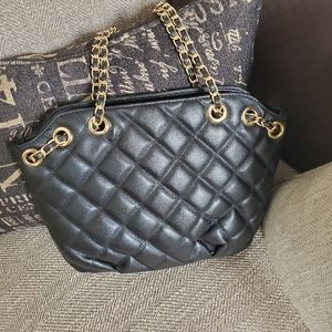 Quilted handbag 👜 NWOT